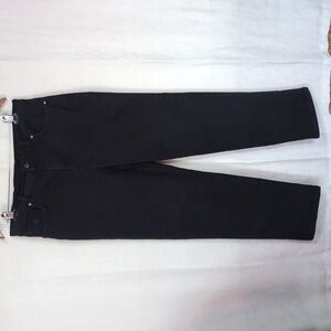 Gloria Vanderbilt Amanda Black Denim Straight Leg Midrise Jean Size 14